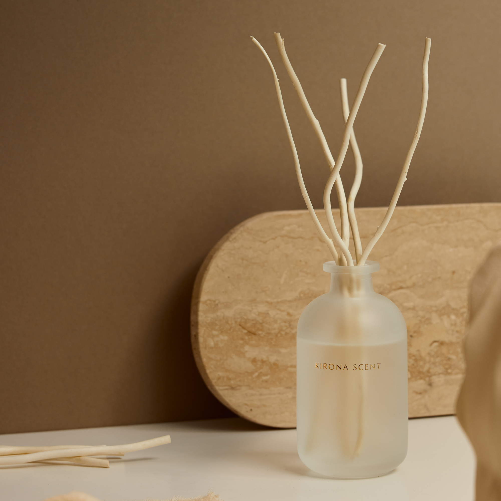 Aura - Large Capacity Reed Diffuser