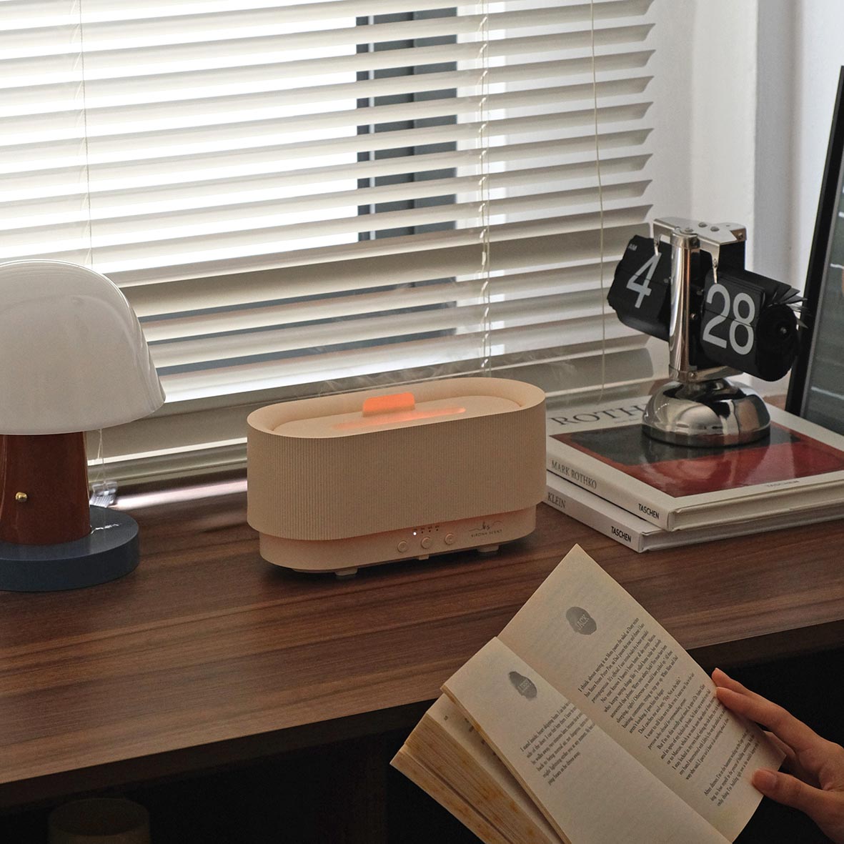 Amber Fire Aroma Diffuser 300ml (Cream)