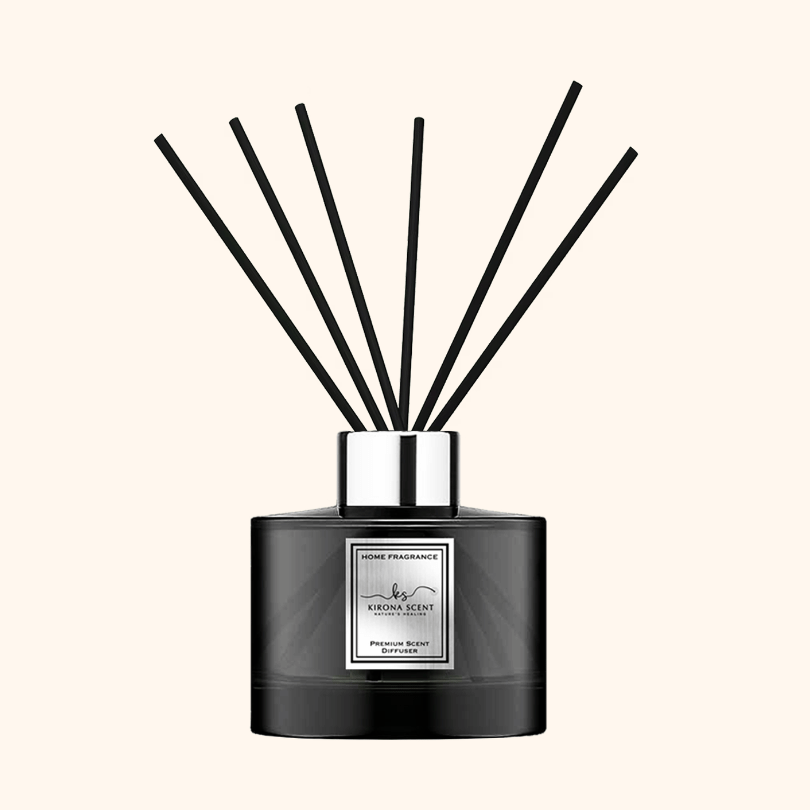 English Pear & Freesia Luxe Reed Diffuser (Black)