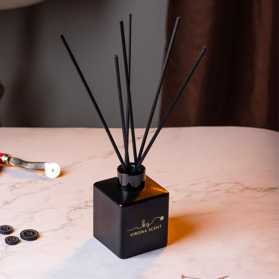 Timeless Reed Diffuser (Black) - Amber Passion
